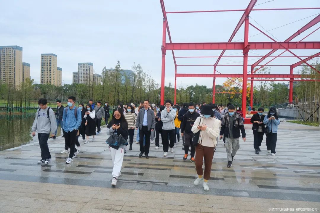 1-21123021520C57.jpg