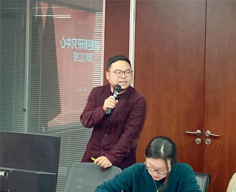 1-22022010125D03.jpg